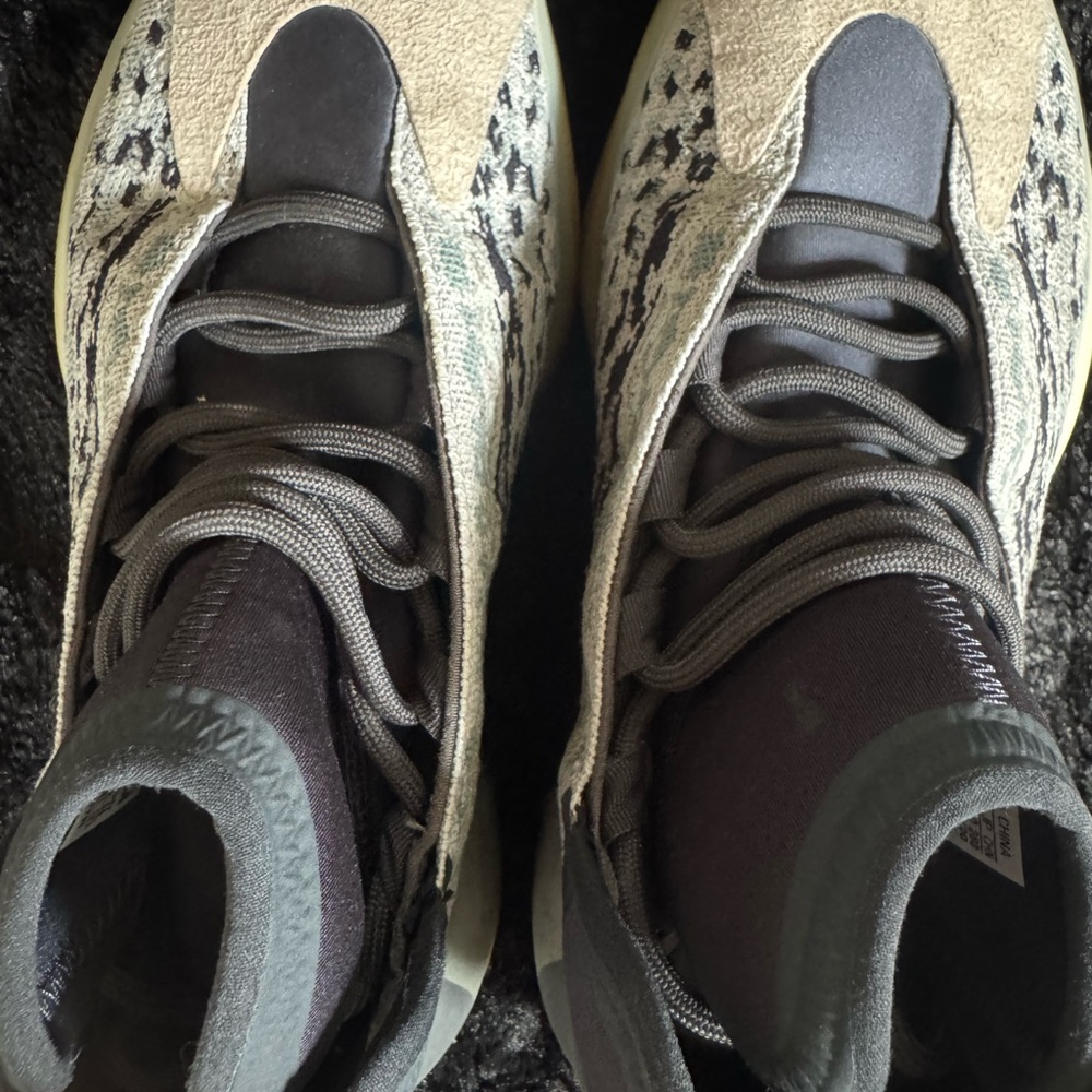 adidas Yeezy QNTM Teal Blue Men's size 11 - Picture 4 of 6